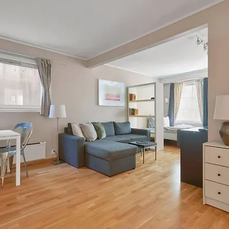 Apartament Sjarmerende Og Sentral Hybel Med Egen Inngang